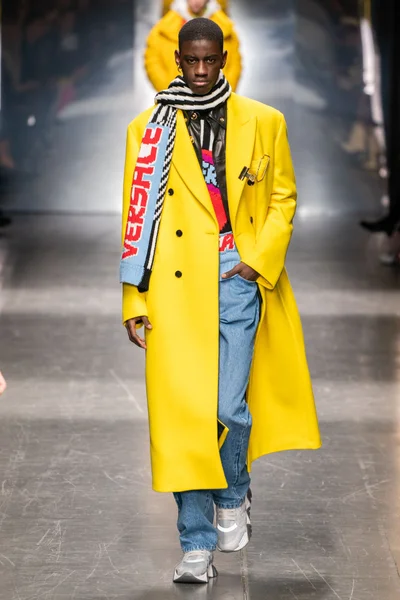 Look 33